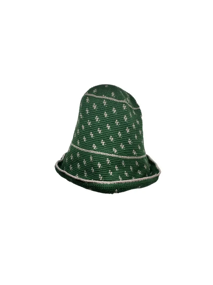 A Hat Named Wanda, Juniper