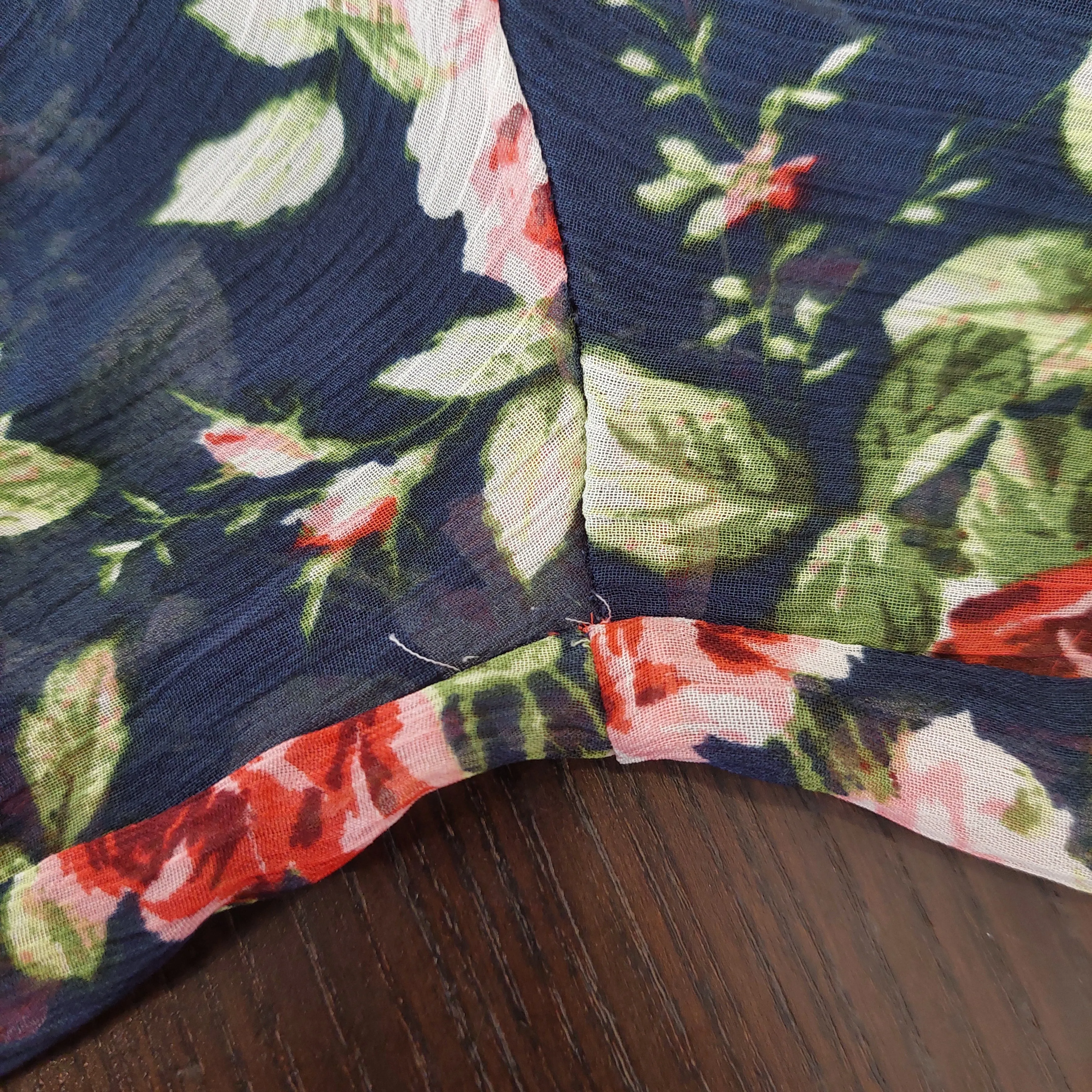 Abercrombie & Fitch Blue Floral Printed Sheer Blouse | Gently Used |