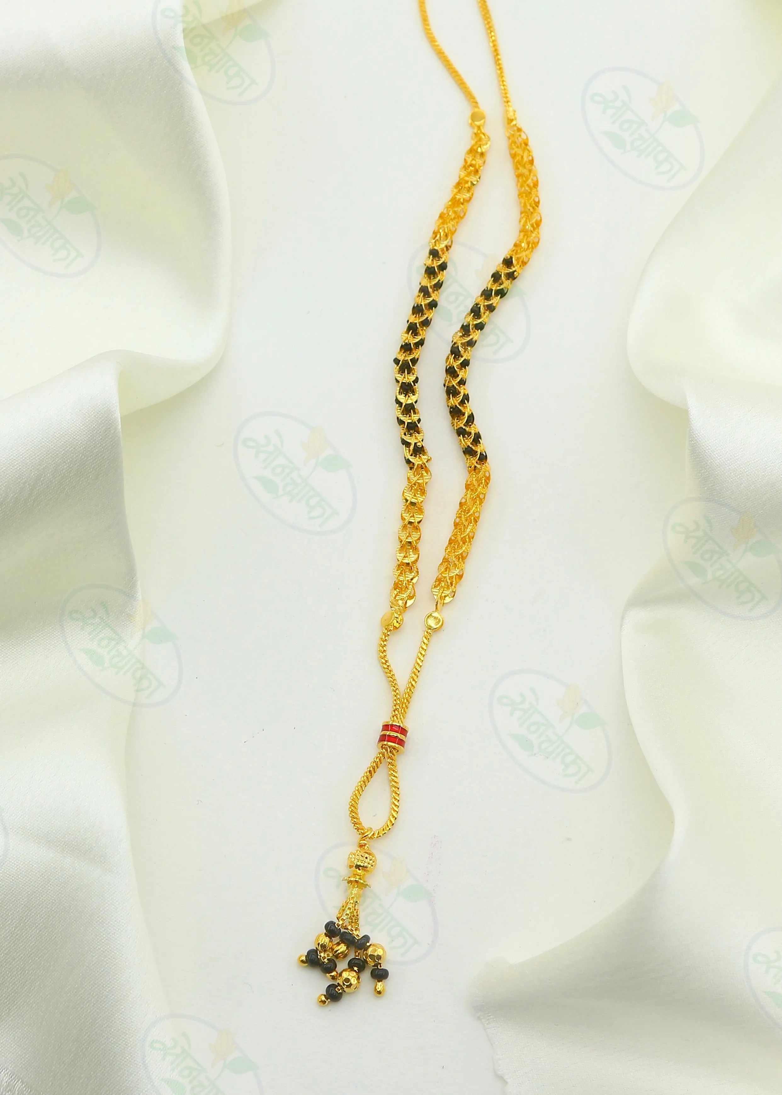BEAUTIFUL DAINTY MANGALSUTRA