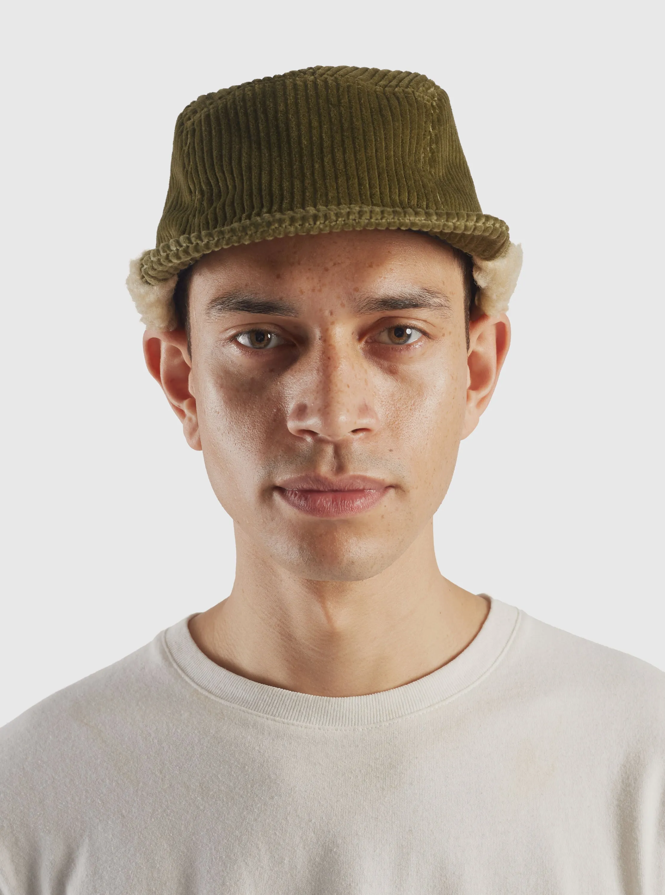cableami® 5w Cap in Olive Corduroy