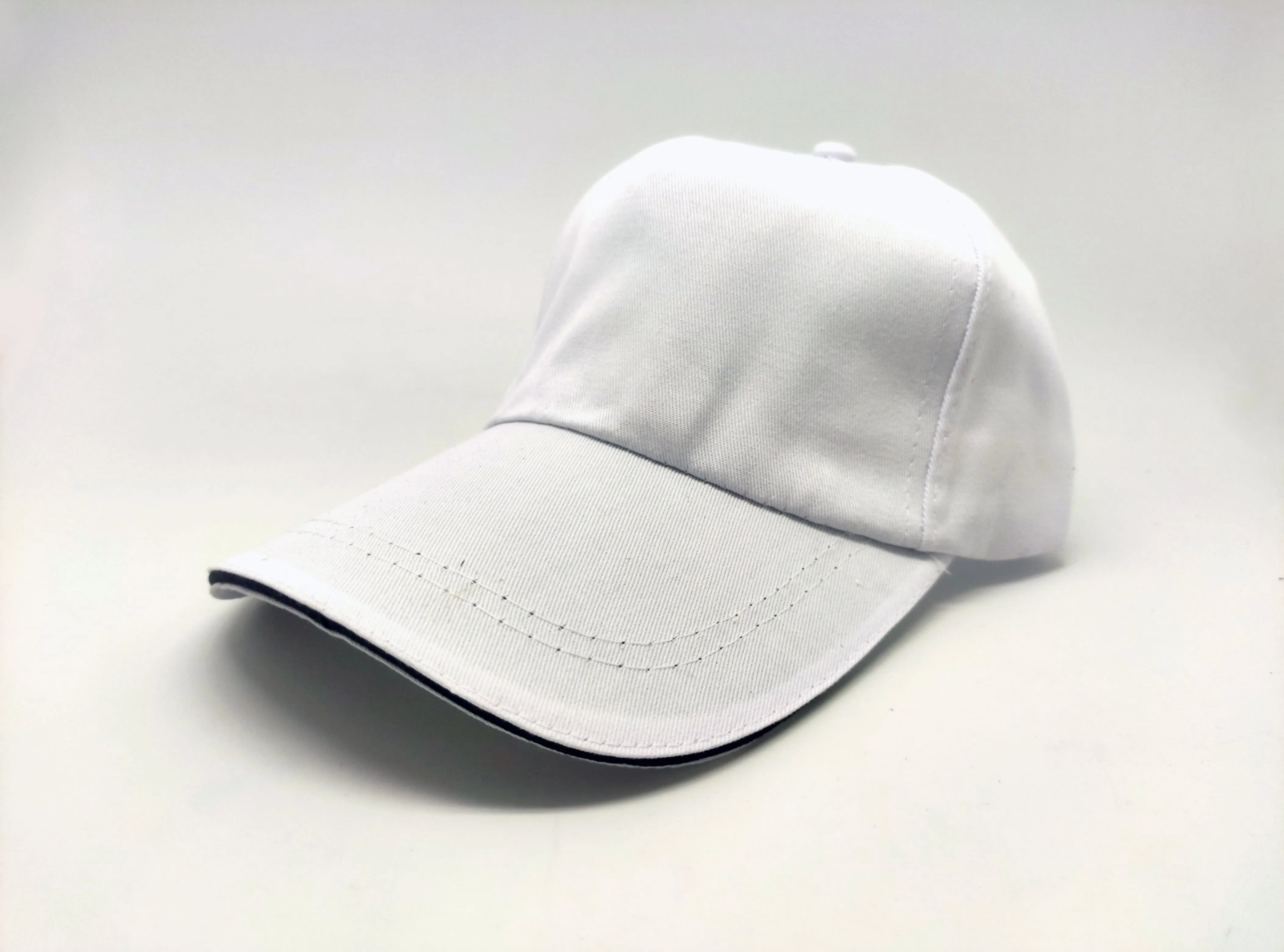 Cotton Cap With Adjustable Buckle