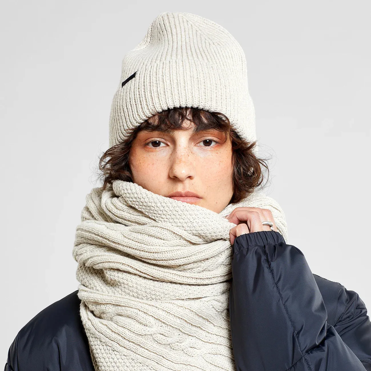 DEDICATED Hemavan beanie pearl white women