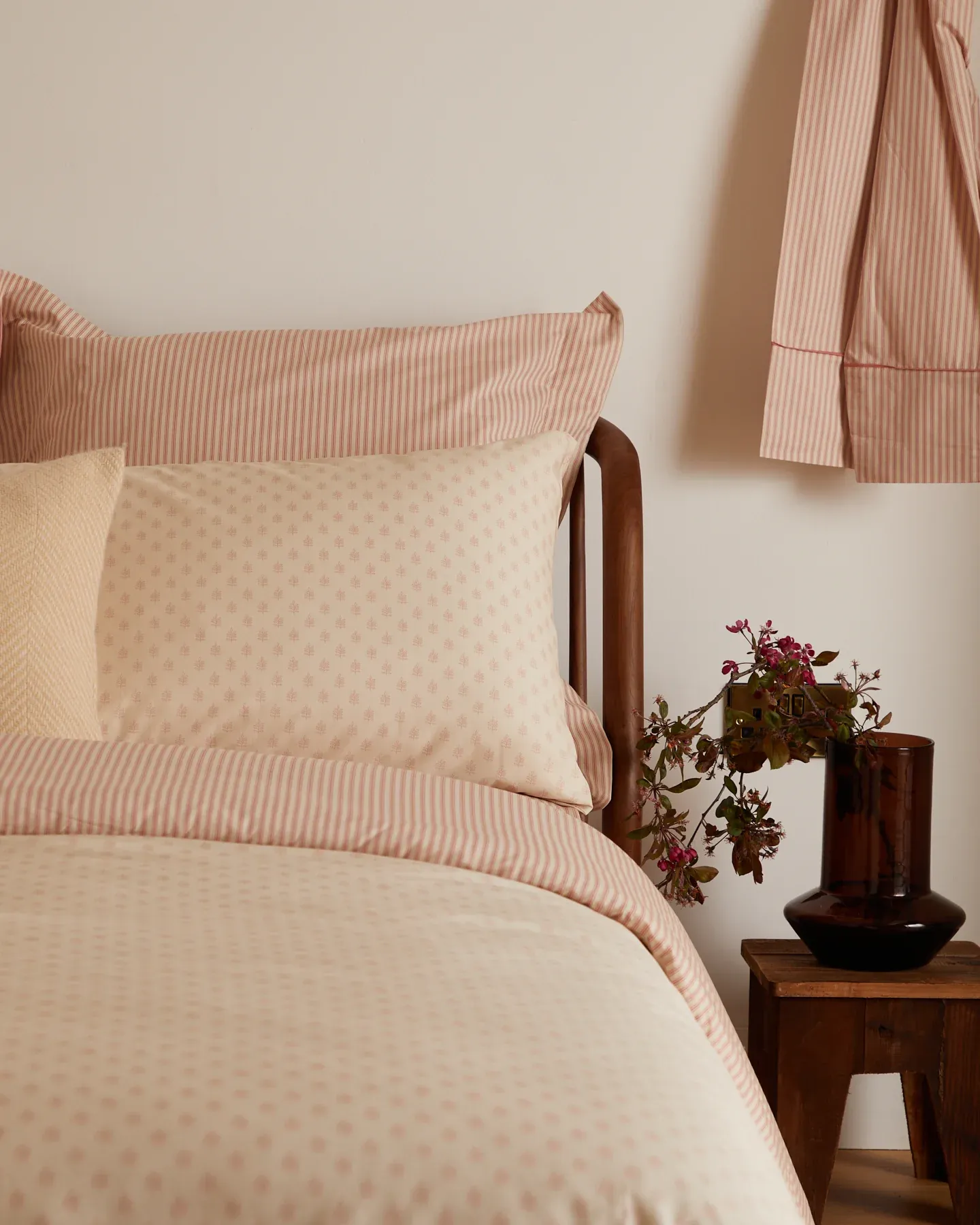 Foxford Rose Fern Pillowcase Set