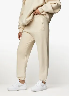 Gym King Luxe Jogger - Almond