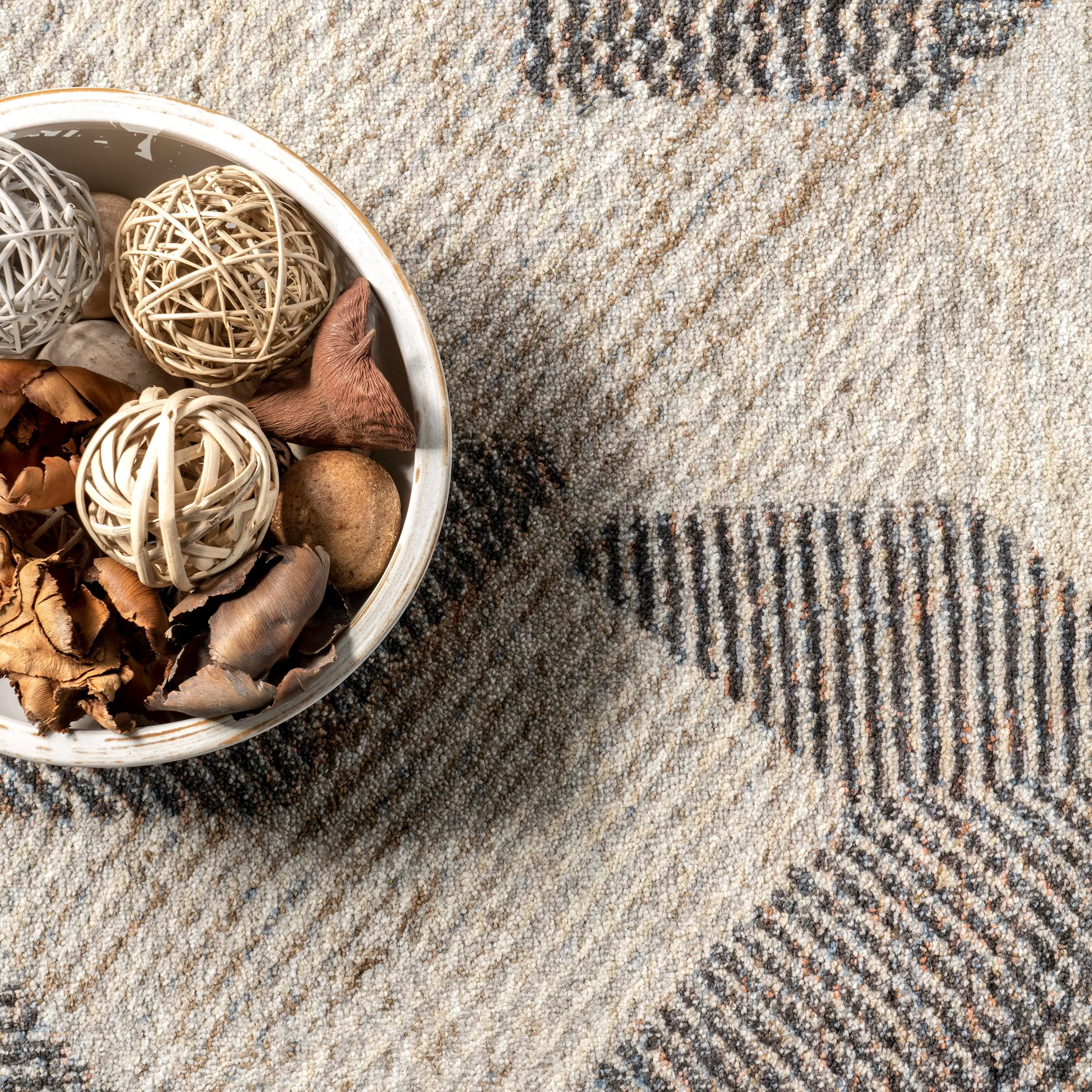 Jamesina Modern Geometric Area Rug