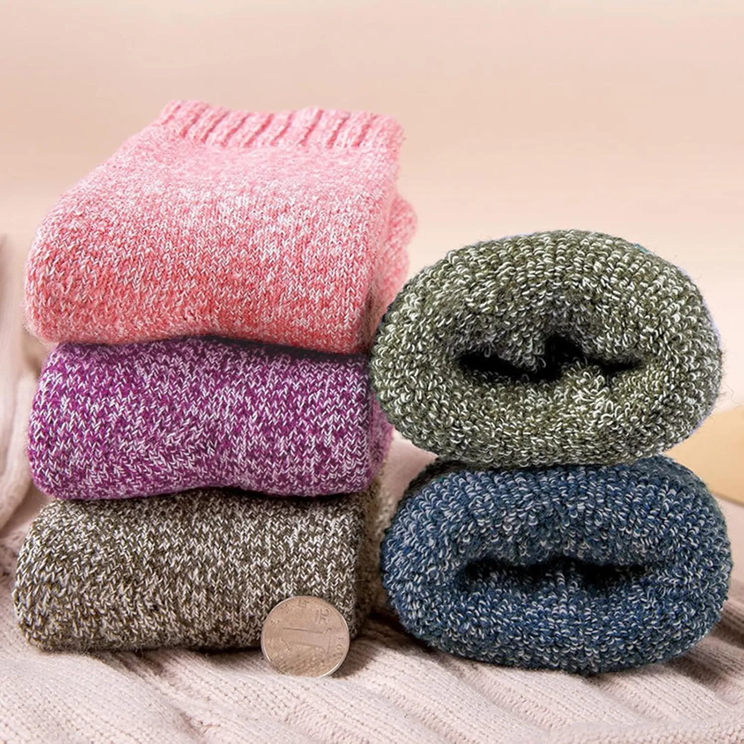 Josnown Wool Socks for Women, 5 Pairs Warm Winter Thermal Thick Socks